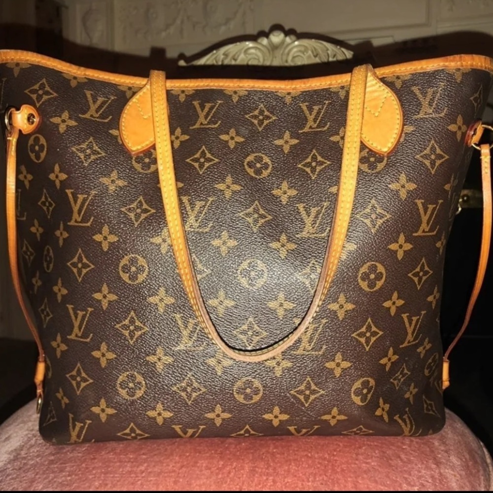 Louis Vuitton Neverfull Monogram MM